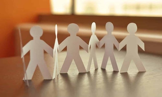 Lei cria regras para Organizações Sociais e amplia possibilidades de gestão em áreas como Saúde, Educação e Assistência Social em Magé